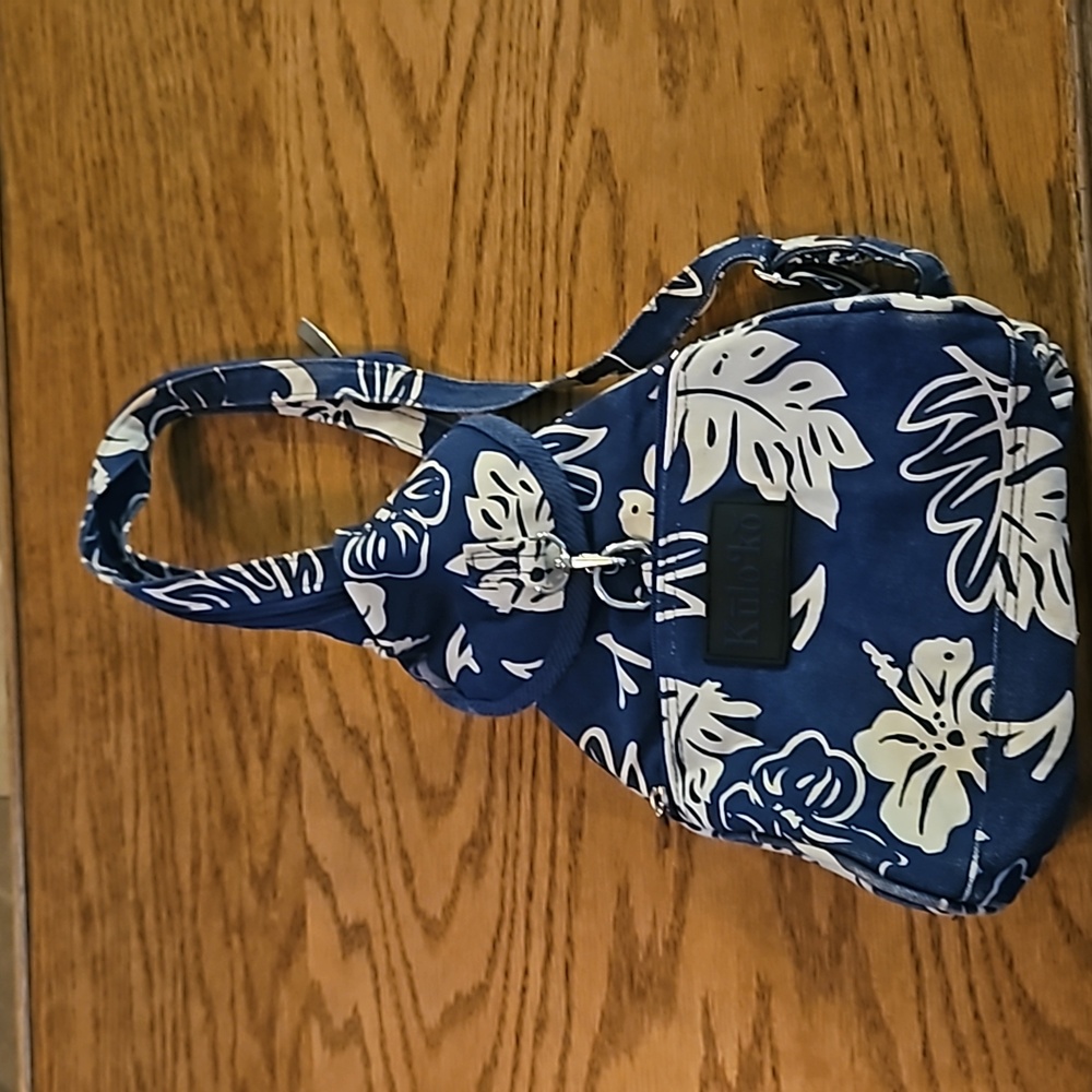 Kulo Ko Gear Convertible Blue Hibiscus Backpack / Sling Bag